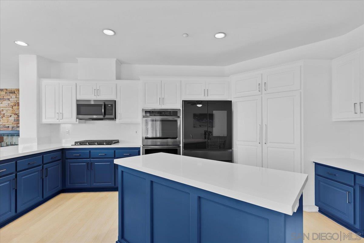 Detail Gallery Image 26 of 71 For 31252  North Star Way, Valley Center,  CA 92082 - 5 Beds | 3 Baths