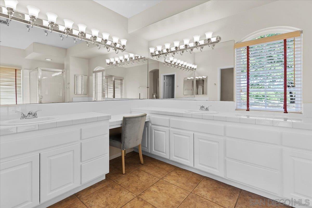 Detail Gallery Image 40 of 71 For 31252  North Star Way, Valley Center,  CA 92082 - 5 Beds | 3 Baths