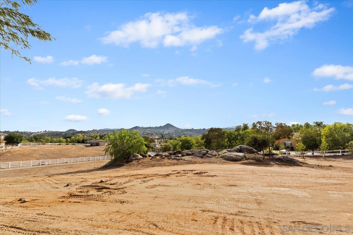 Detail Gallery Image 62 of 71 For 31252  North Star Way, Valley Center,  CA 92082 - 5 Beds | 3 Baths