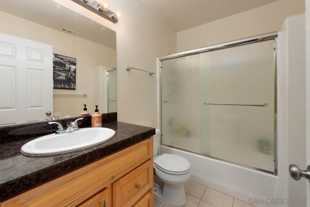 Detail Gallery Image 12 of 23 For 2866  Eagle St, San Diego,  CA 92103 - 3 Beds | 2 Baths