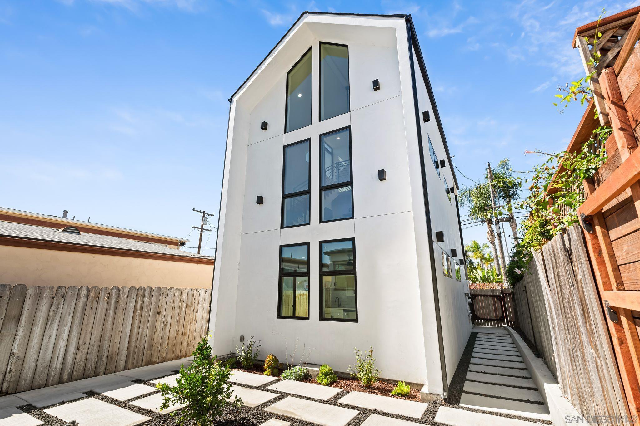 Detail Gallery Image 69 of 72 For 3322-28  Nile St, San Diego,  CA 92104 - – Beds | – Baths