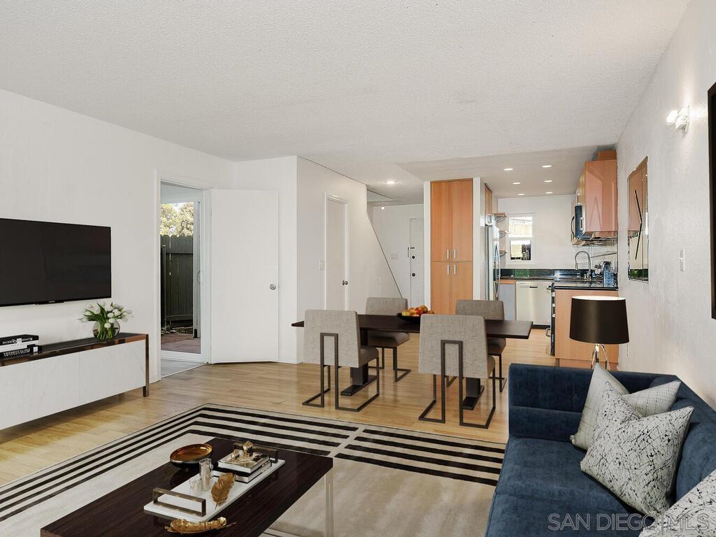 Detail Gallery Image 7 of 37 For 150  E St  #A1,  Chula Vista,  CA 91910 - 4 Beds | 1/1 Baths