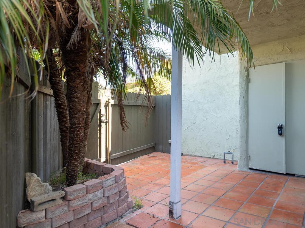 Detail Gallery Image 27 of 37 For 150  E St  #A1,  Chula Vista,  CA 91910 - 4 Beds | 1/1 Baths