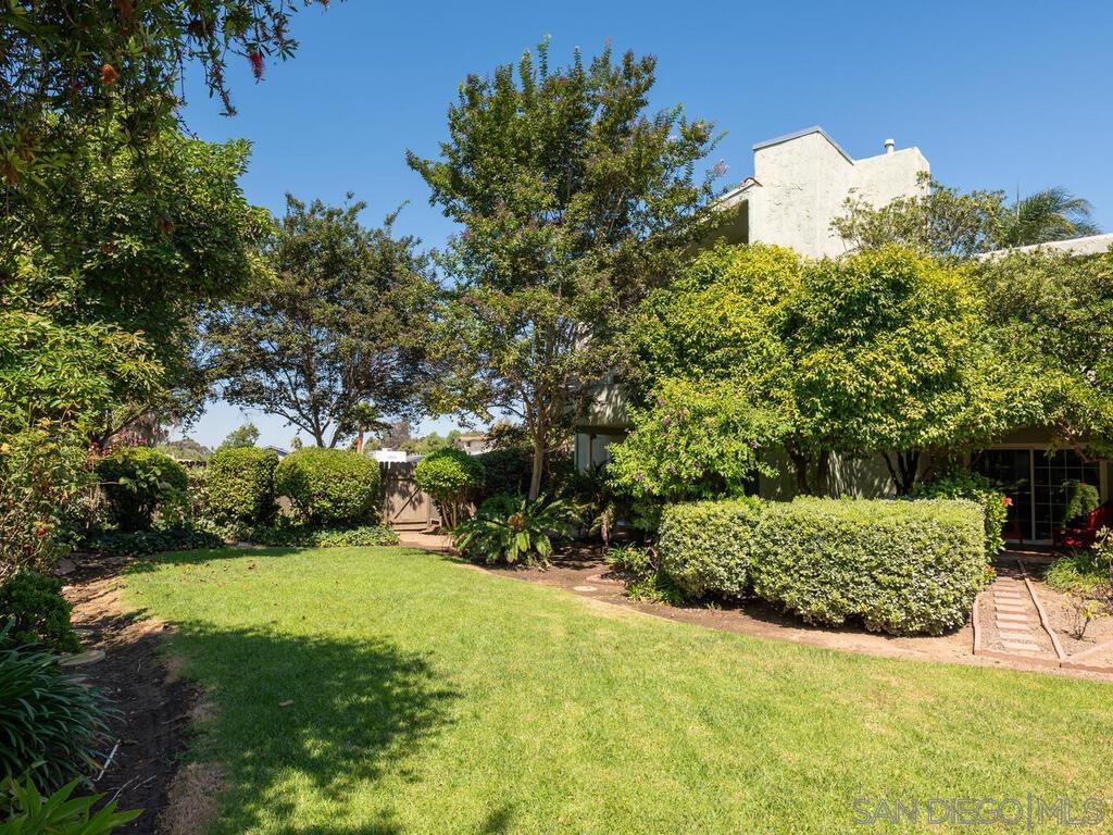 Detail Gallery Image 31 of 37 For 150  E St  #A1,  Chula Vista,  CA 91910 - 4 Beds | 1/1 Baths