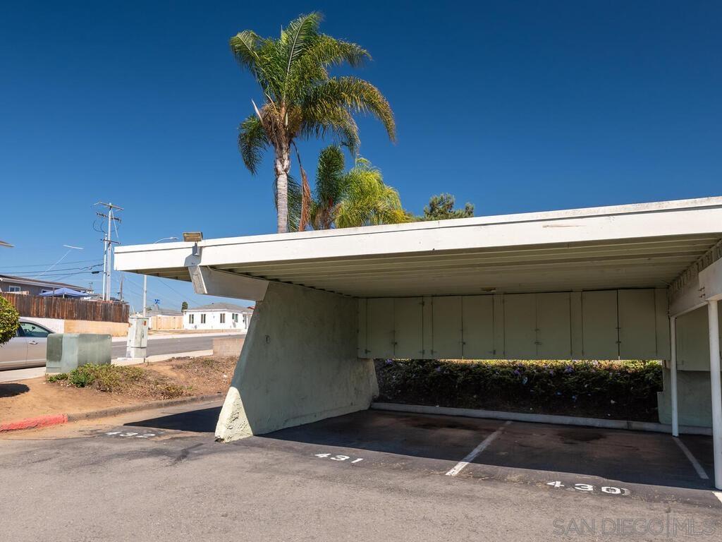 Detail Gallery Image 32 of 37 For 150  E St  #A1,  Chula Vista,  CA 91910 - 4 Beds | 1/1 Baths