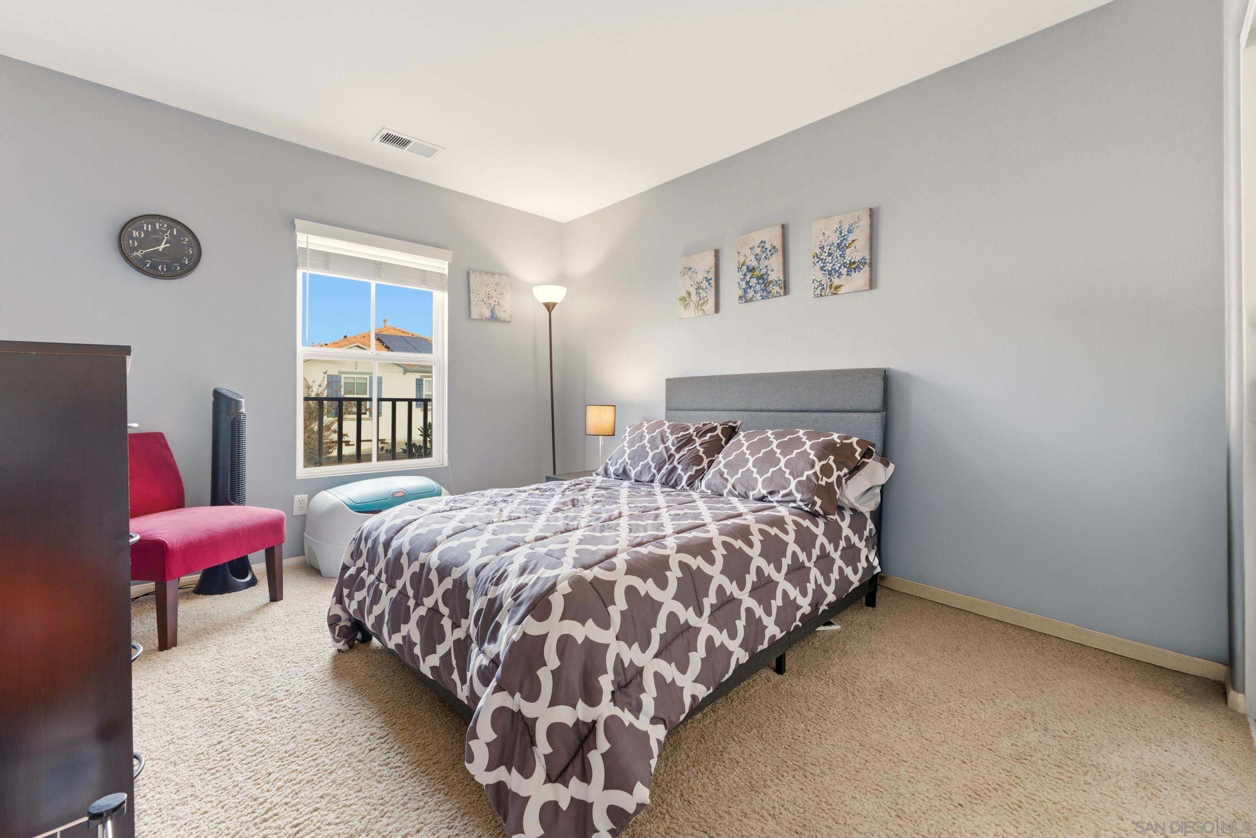 Detail Gallery Image 34 of 51 For 465  Ashbourne Gln, Escondido,  CA 92027 - 4 Beds | 2/1 Baths