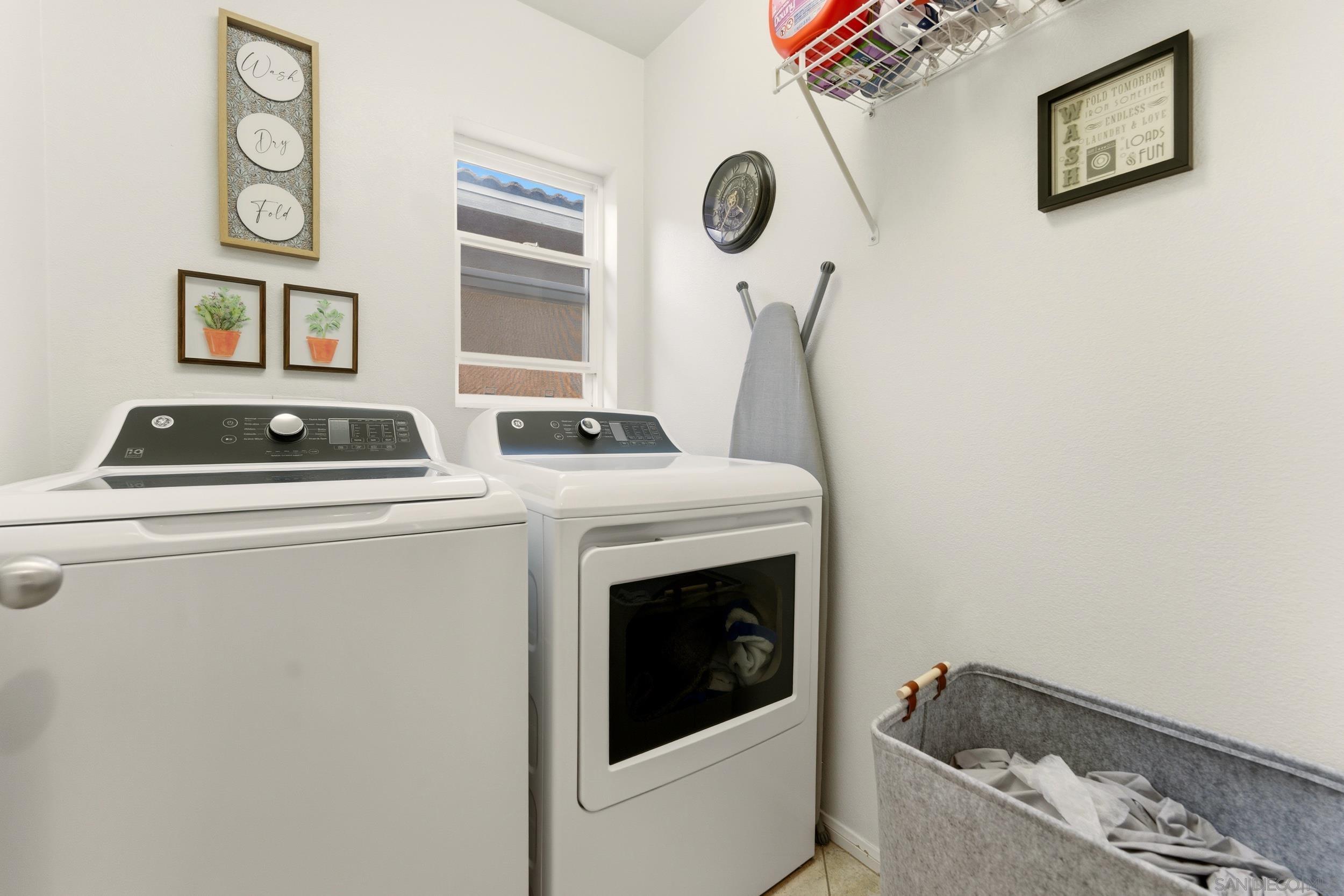 Detail Gallery Image 38 of 51 For 465  Ashbourne Gln, Escondido,  CA 92027 - 4 Beds | 2/1 Baths