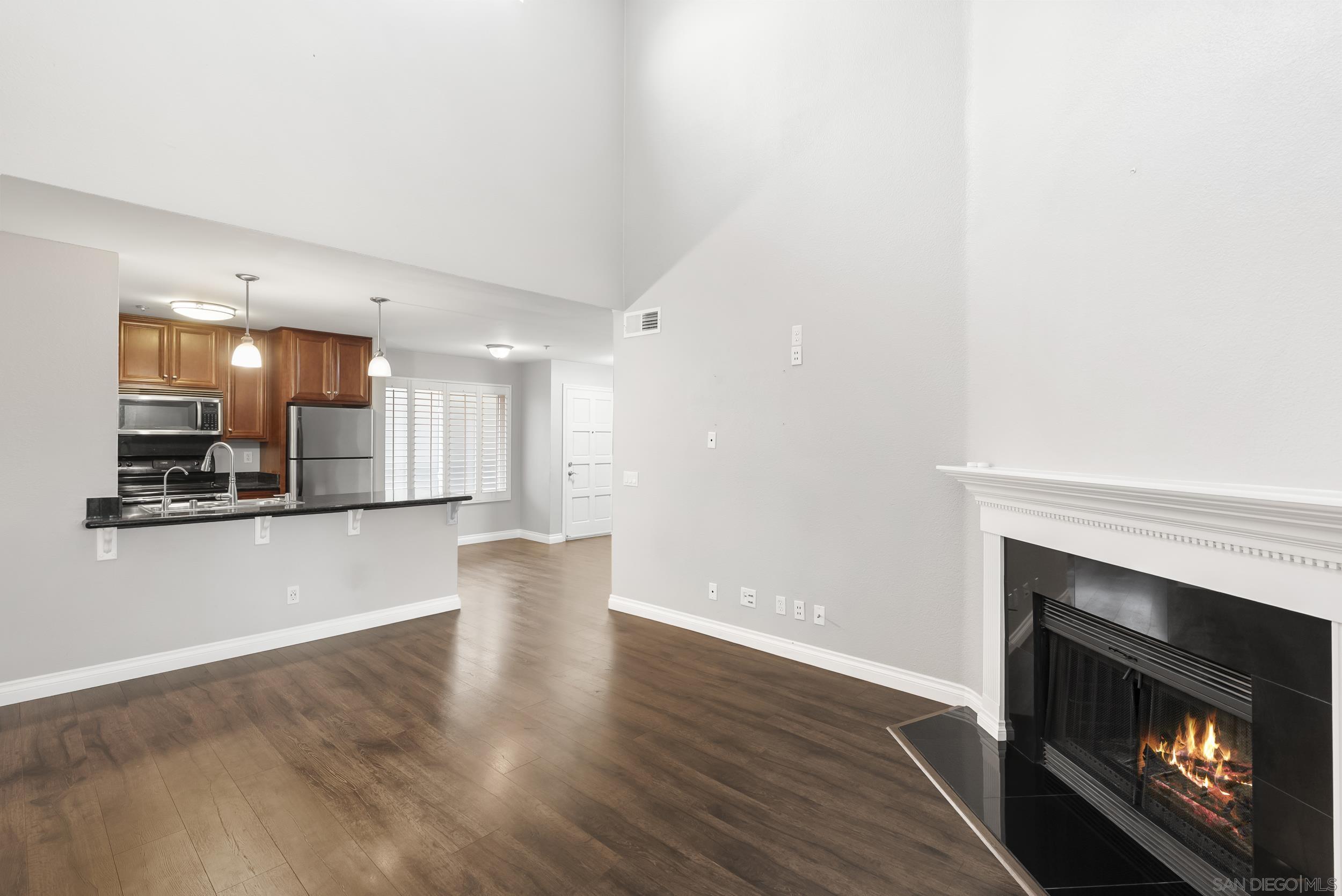 Detail Gallery Image 14 of 40 For 5525  Shasta Lane  #308,  La Mesa,  CA 91942 - 2 Beds | 2 Baths