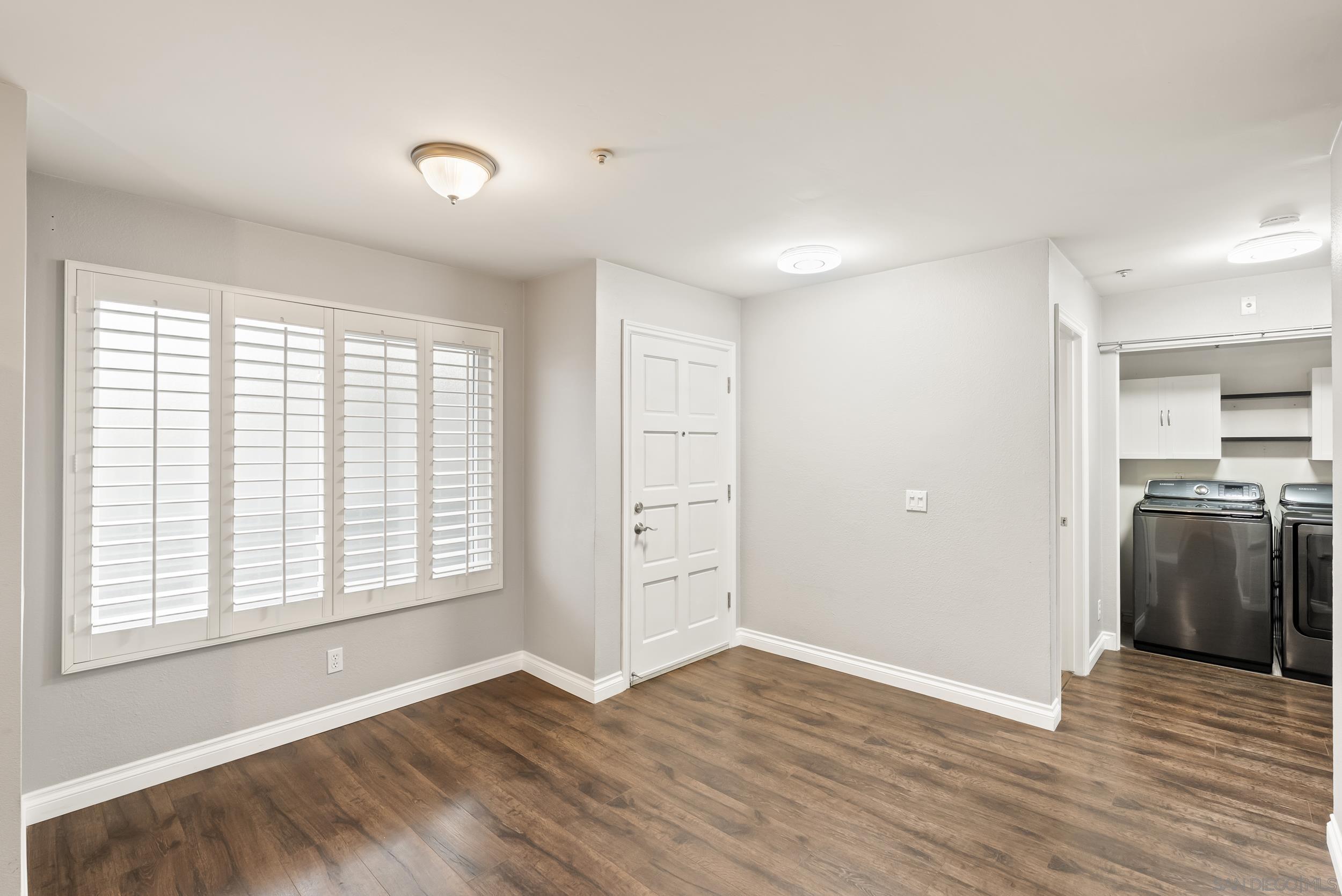 Detail Gallery Image 7 of 40 For 5525  Shasta Lane  #308,  La Mesa,  CA 91942 - 2 Beds | 2 Baths