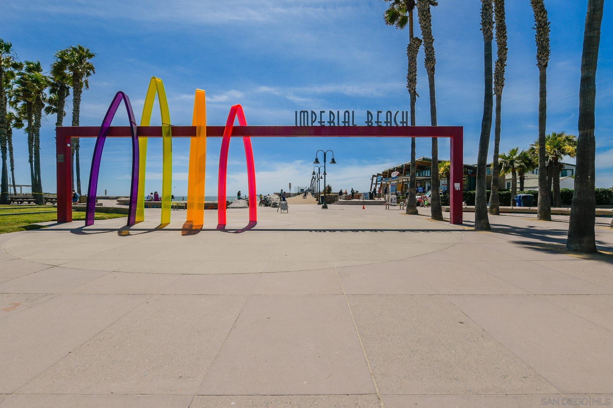 Detail Gallery Image 2 of 34 For 685  Seacoast Dr, Imperial Beach,  CA 91932 - 2 Beds | 1/1 Baths