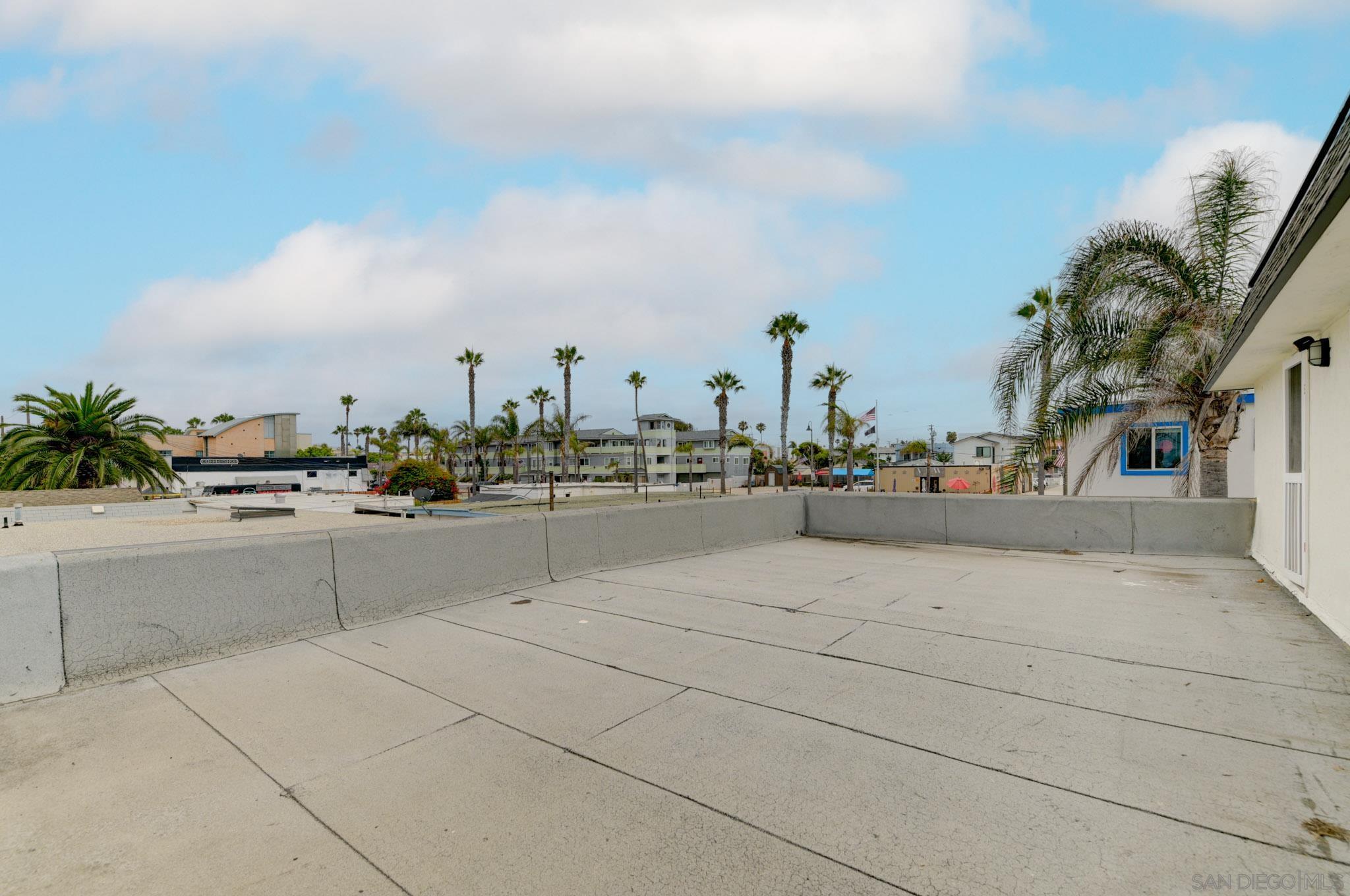 Detail Gallery Image 22 of 34 For 685  Seacoast Dr, Imperial Beach,  CA 91932 - 2 Beds | 1/1 Baths