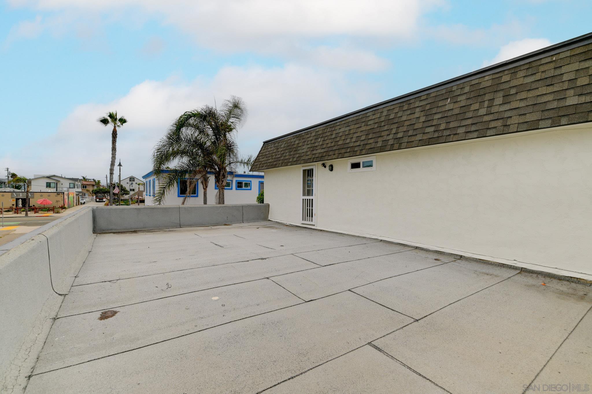 Detail Gallery Image 26 of 34 For 685  Seacoast Dr, Imperial Beach,  CA 91932 - 2 Beds | 1/1 Baths