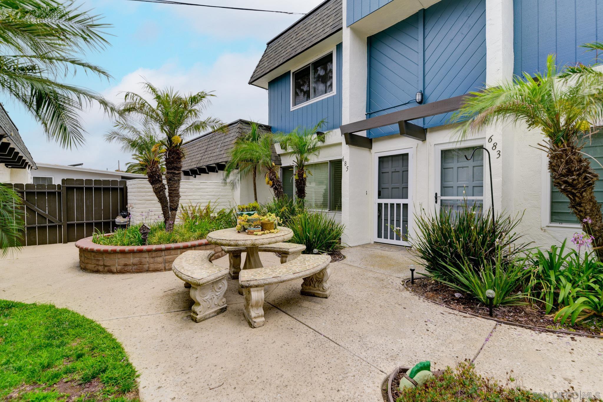 Detail Gallery Image 7 of 34 For 685  Seacoast Dr, Imperial Beach,  CA 91932 - 2 Beds | 1/1 Baths