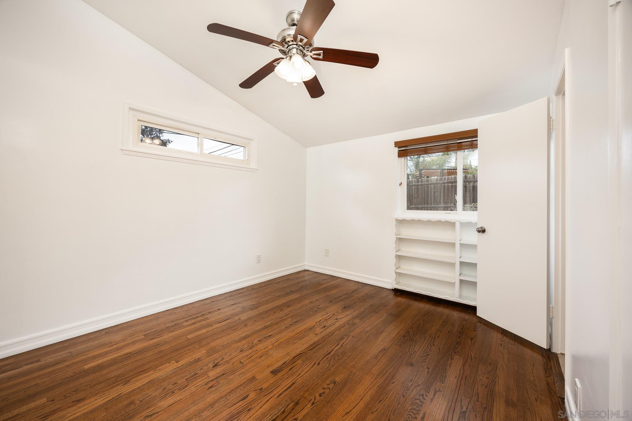 Detail Gallery Image 14 of 34 For 5506  Waring Rd, San Diego,  CA 92120 - 4 Beds | 2 Baths