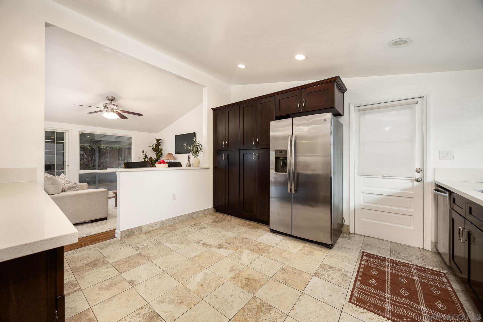 Detail Gallery Image 8 of 34 For 5506  Waring Rd, San Diego,  CA 92120 - 4 Beds | 2 Baths