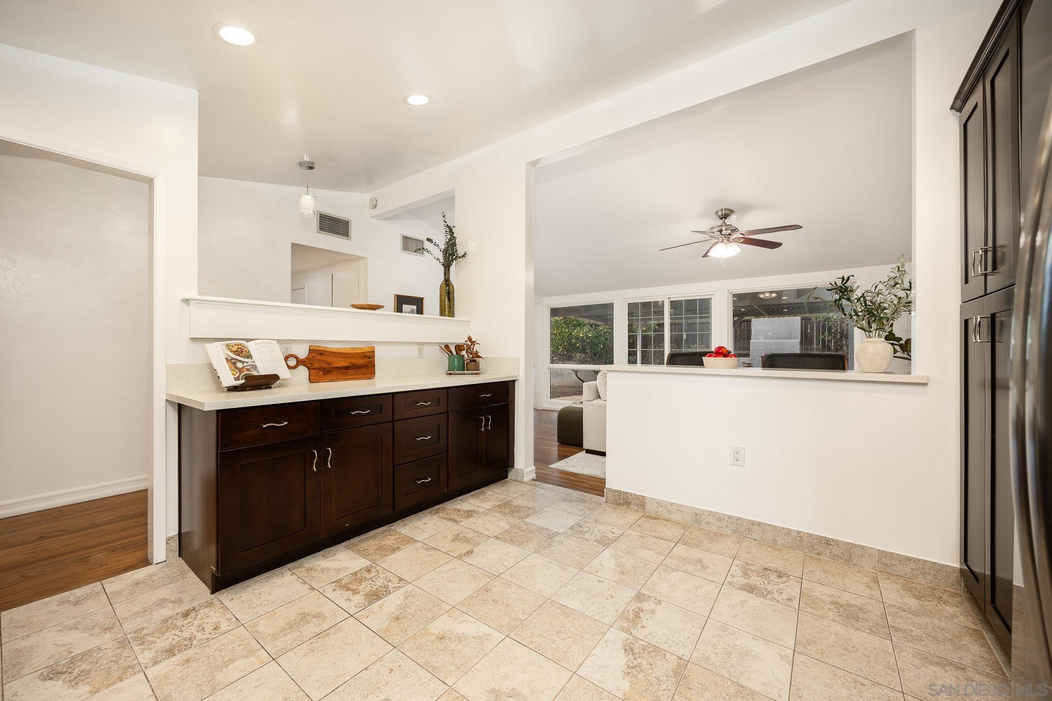 Detail Gallery Image 9 of 34 For 5506  Waring Rd, San Diego,  CA 92120 - 4 Beds | 2 Baths