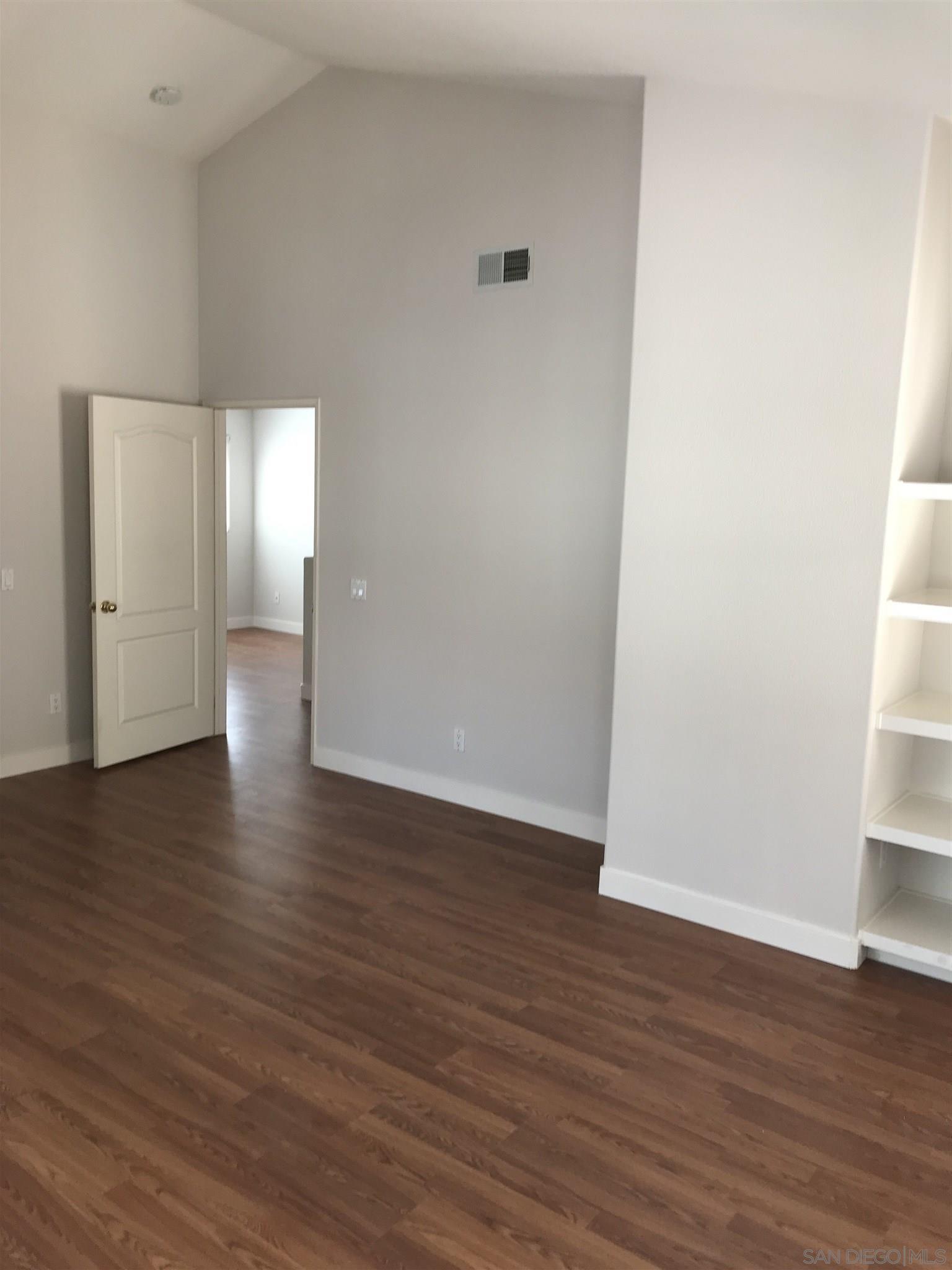 Detail Gallery Image 5 of 10 For 18741  Caminito Pasadero  90, San Diego,  CA 92128 - 3 Beds | 2/1 Baths