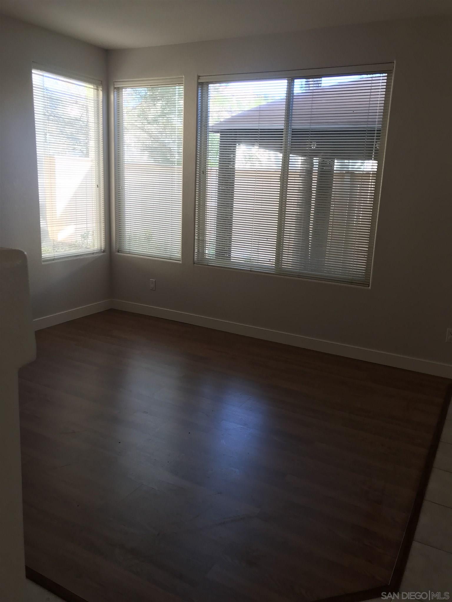 Detail Gallery Image 6 of 10 For 18741  Caminito Pasadero  90, San Diego,  CA 92128 - 3 Beds | 2/1 Baths