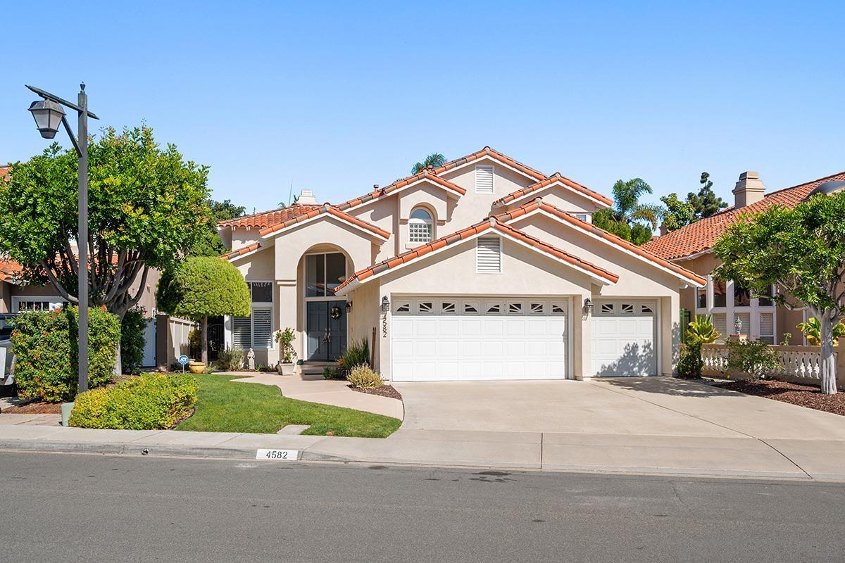 Detail Gallery Image 2 of 53 For 4582  Mercurio St, San Diego,  CA 92130 - 4 Beds | 3 Baths