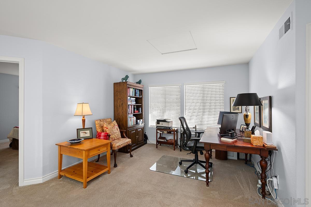 Detail Gallery Image 22 of 53 For 4582  Mercurio St, San Diego,  CA 92130 - 4 Beds | 3 Baths