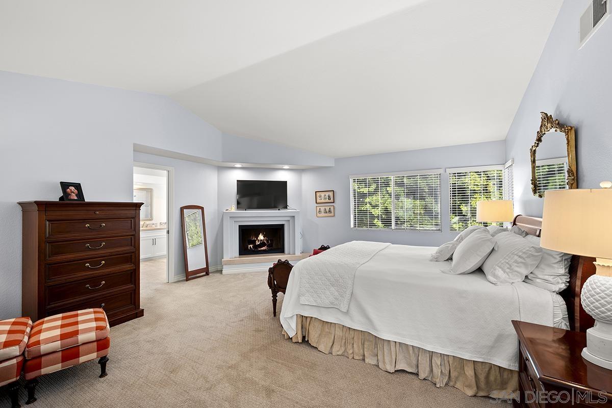 Detail Gallery Image 24 of 53 For 4582  Mercurio St, San Diego,  CA 92130 - 4 Beds | 3 Baths