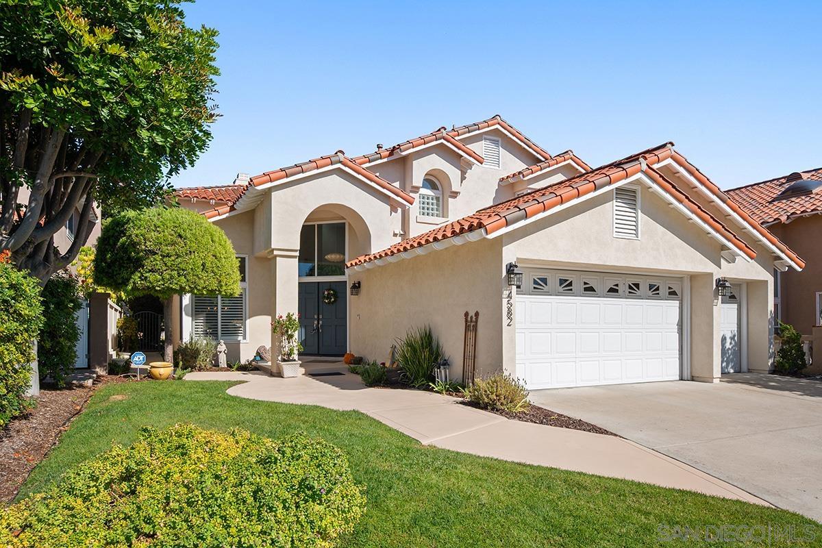 Detail Gallery Image 4 of 53 For 4582  Mercurio St, San Diego,  CA 92130 - 4 Beds | 3 Baths