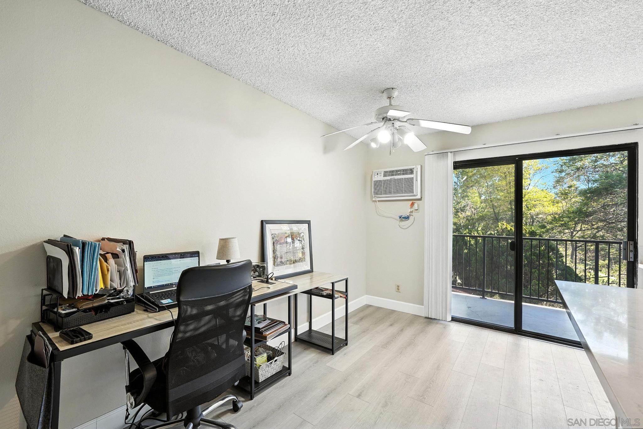 Detail Gallery Image 10 of 21 For 7838  Cowles Mountain Court  #C6,  San Diego,  CA 92119 - 1 Beds | 1 Baths