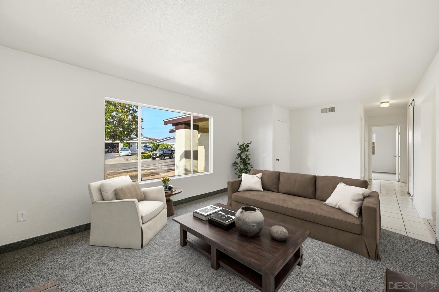 Detail Gallery Image 2 of 19 For 7969  Landon Pl, San Diego,  CA 92126 - 4 Beds | 2 Baths