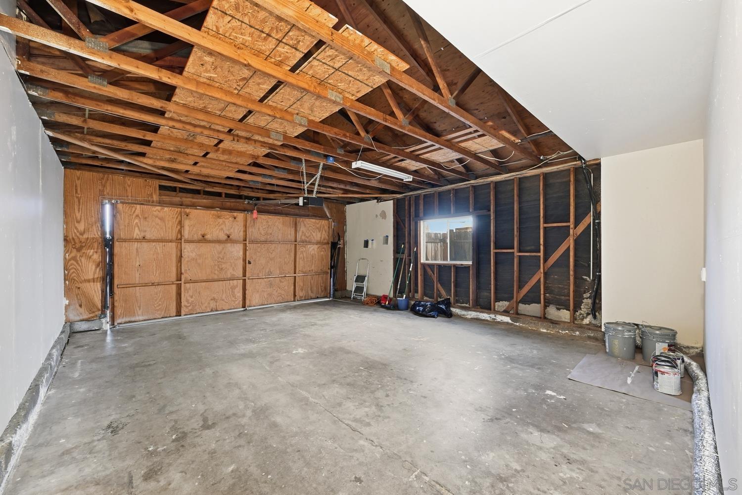 Detail Gallery Image 14 of 19 For 7969  Landon Pl, San Diego,  CA 92126 - 4 Beds | 2 Baths