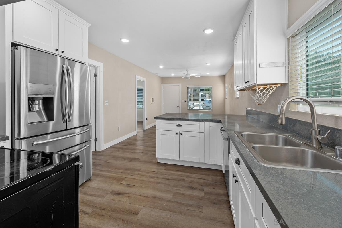 Detail Gallery Image 10 of 47 For 2948-52  Franklin Ave, San Diego,  CA 92113 - – Beds | – Baths