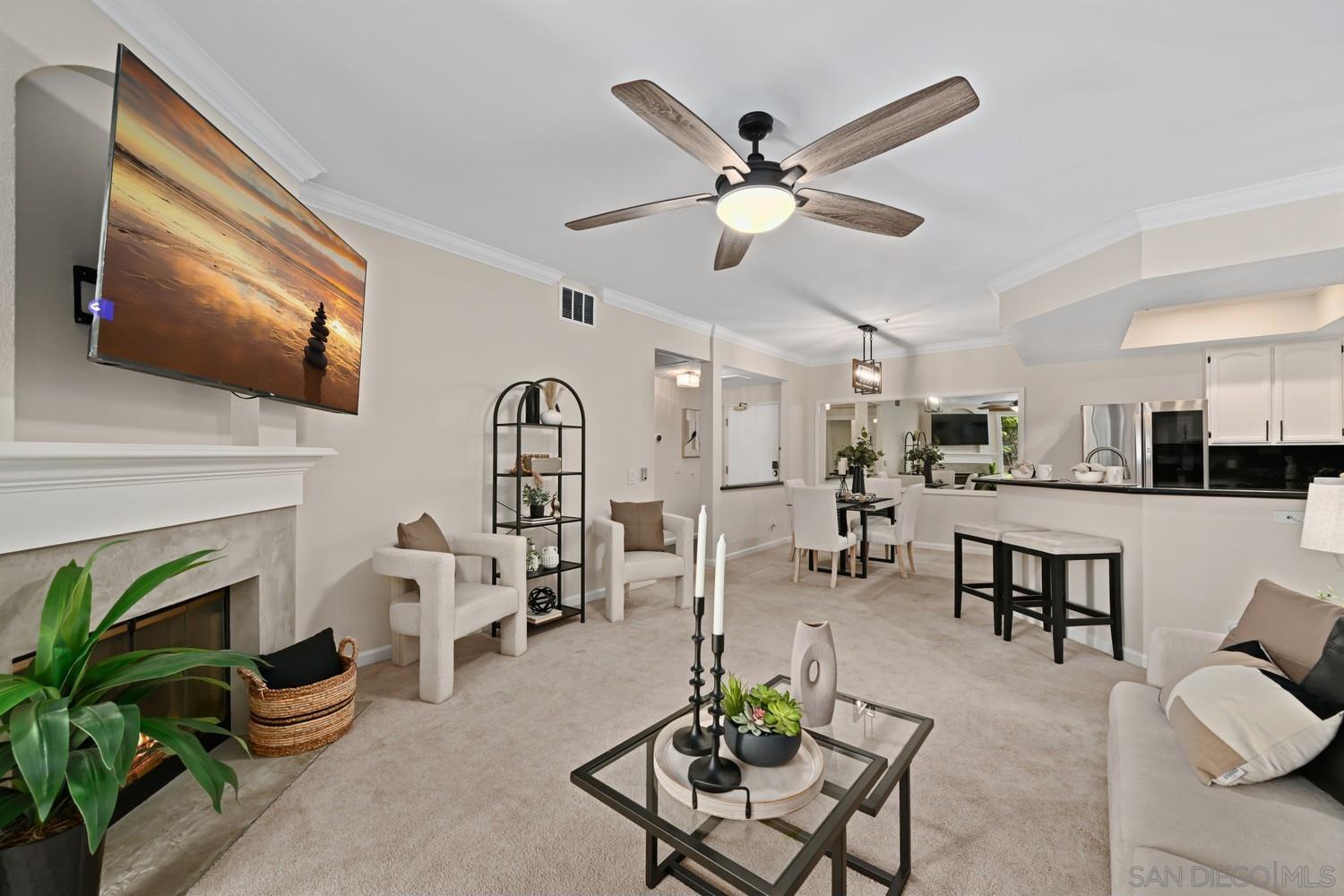 Detail Gallery Image 2 of 26 For 5805  Friars Rd  #2207,  San Diego,  CA 92110 - 2 Beds | 2 Baths