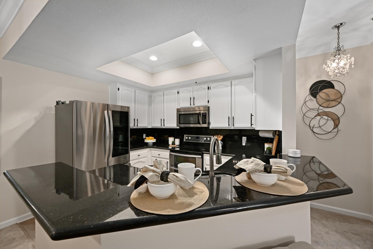 Detail Gallery Image 4 of 26 For 5805  Friars Rd  #2207,  San Diego,  CA 92110 - 2 Beds | 2 Baths