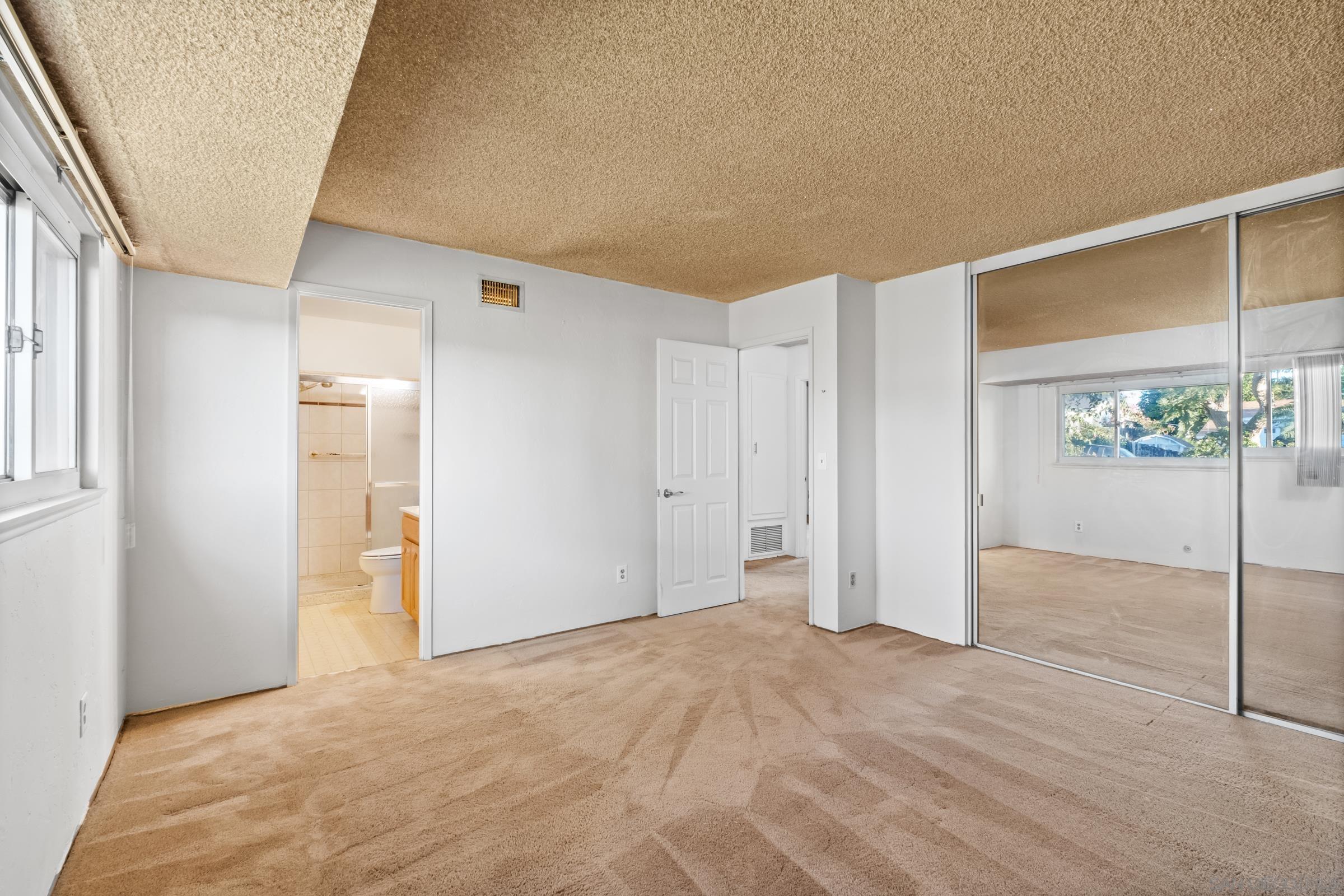 Detail Gallery Image 12 of 37 For 1540  Corsica Street, San Diego,  CA 92111 - 3 Beds | 2 Baths