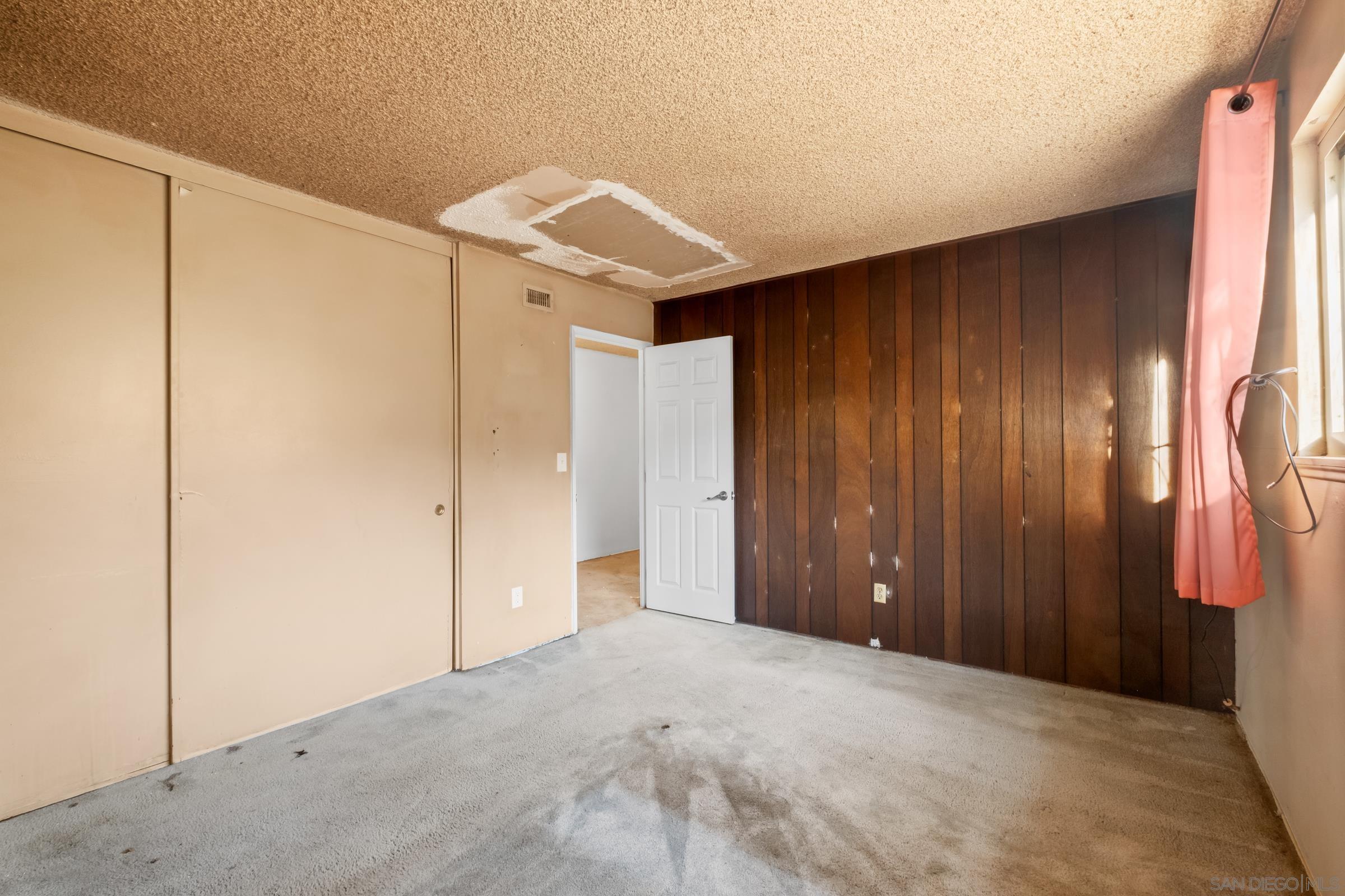 Detail Gallery Image 13 of 37 For 1540  Corsica Street, San Diego,  CA 92111 - 3 Beds | 2 Baths