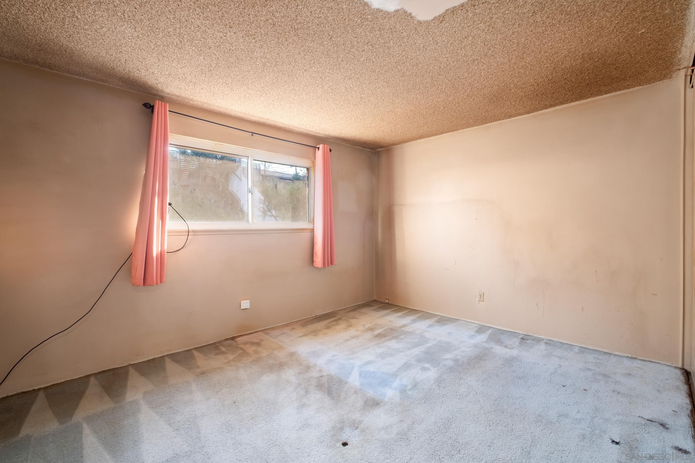 Detail Gallery Image 16 of 37 For 1540  Corsica Street, San Diego,  CA 92111 - 3 Beds | 2 Baths