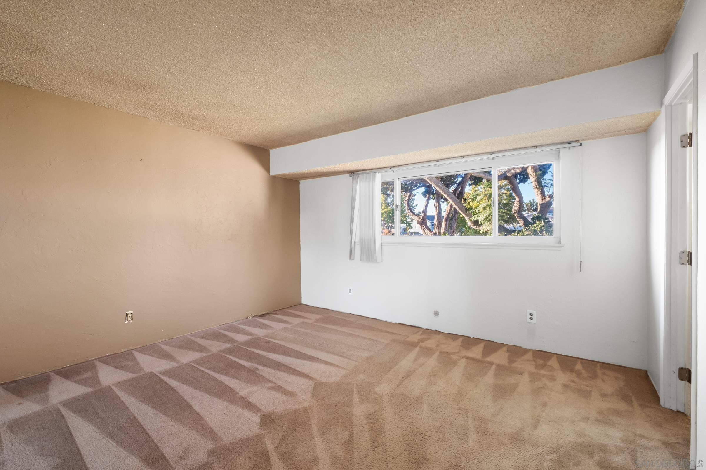 Detail Gallery Image 18 of 37 For 1540  Corsica Street, San Diego,  CA 92111 - 3 Beds | 2 Baths