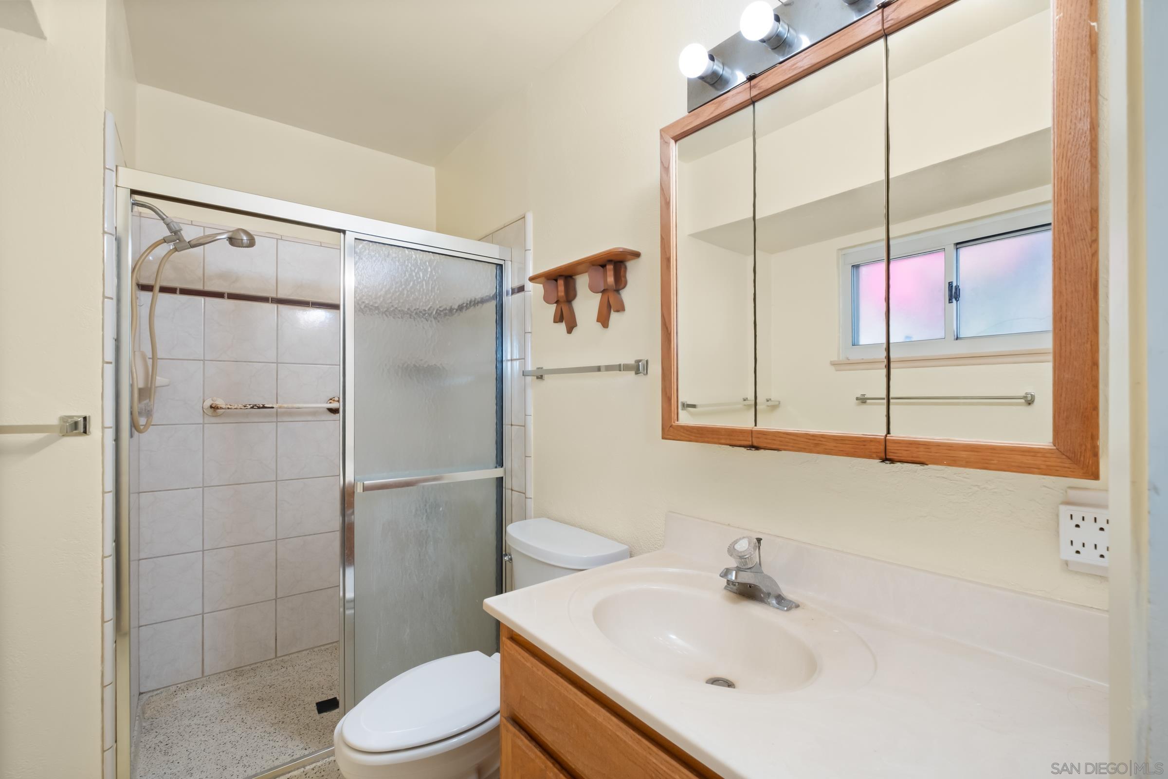 Detail Gallery Image 22 of 37 For 1540  Corsica Street, San Diego,  CA 92111 - 3 Beds | 2 Baths