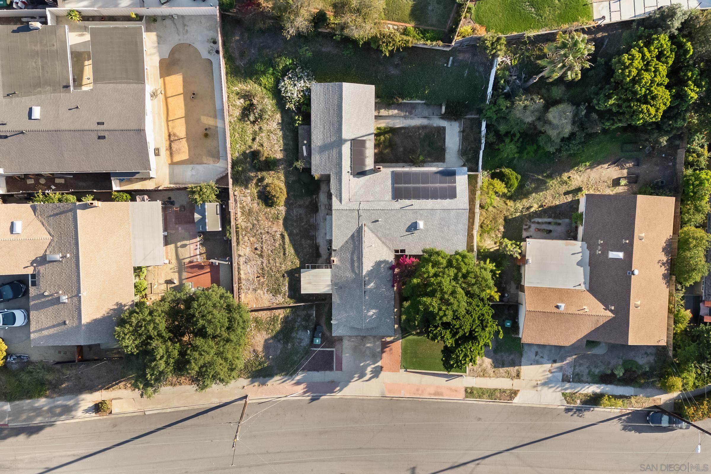 Detail Gallery Image 33 of 37 For 1540  Corsica Street, San Diego,  CA 92111 - 3 Beds | 2 Baths