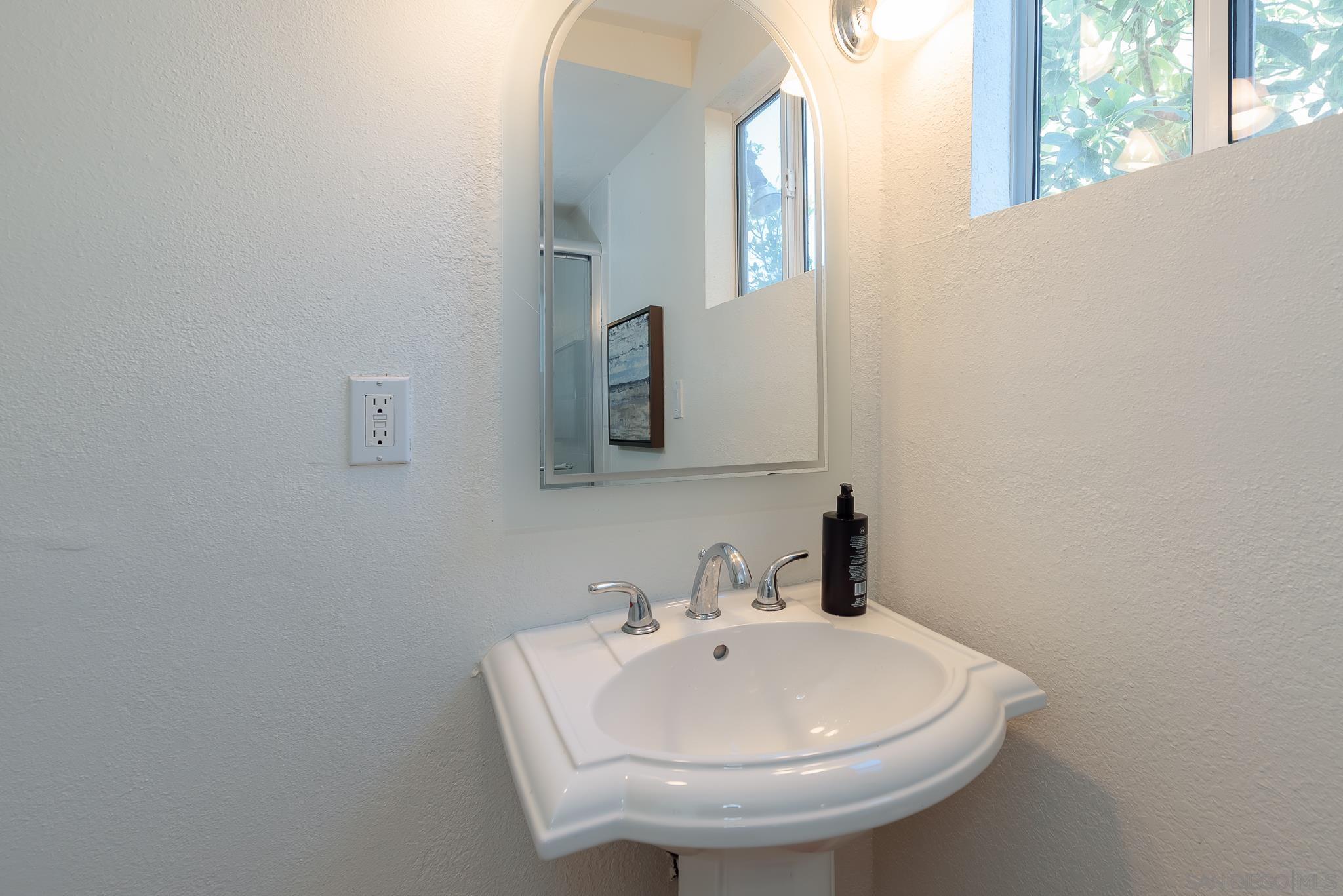 Detail Gallery Image 22 of 44 For 11368  Squamish Rd, San Diego,  CA 92126 - 4 Beds | 3 Baths