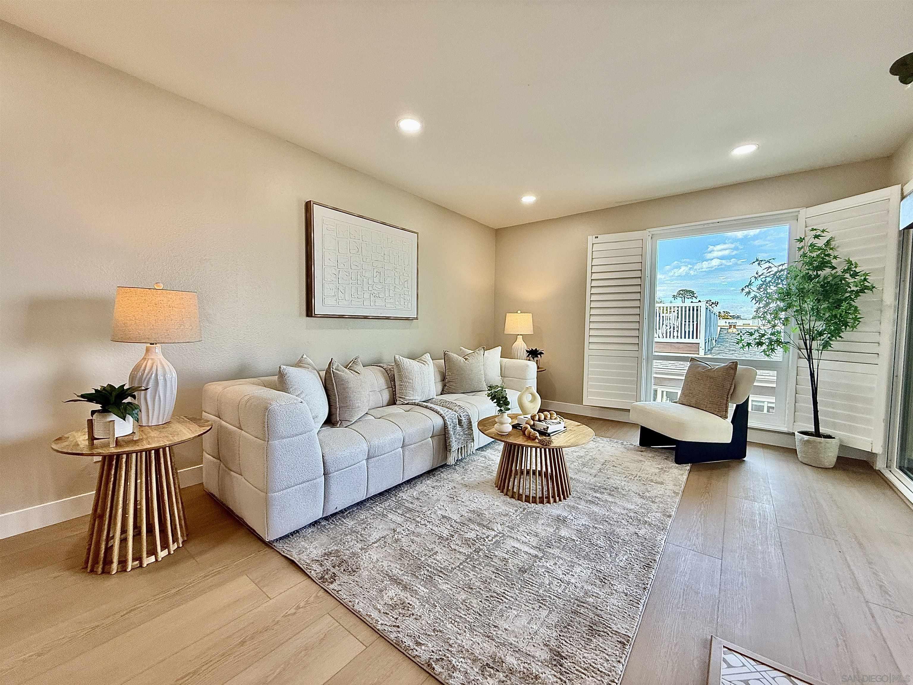 Detail Gallery Image 23 of 45 For 370  Rosecrans St  #302,  San Diego,  CA 92106 - 2 Beds | 2 Baths