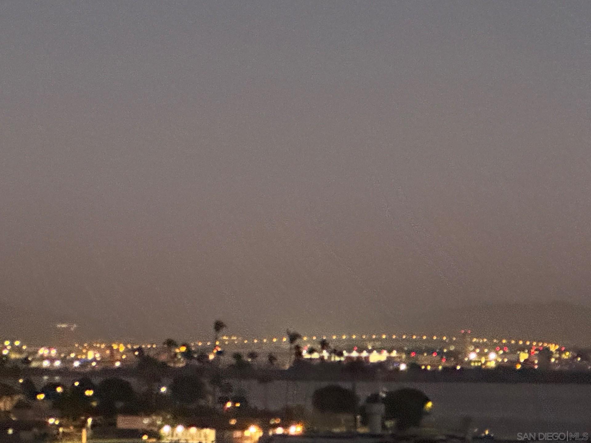 Detail Gallery Image 5 of 48 For 370  Rosecrans St  #302,  San Diego,  CA 92106 - 2 Beds | 2 Baths