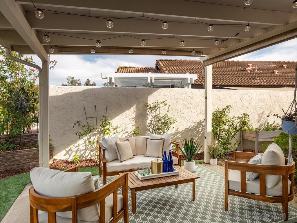 Detail Gallery Image 20 of 68 For 12872  Circulo Dardo, San Diego,  CA 92128 - 2 Beds | 2 Baths