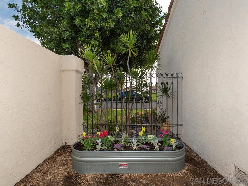 Detail Gallery Image 42 of 68 For 12872  Circulo Dardo, San Diego,  CA 92128 - 2 Beds | 2 Baths