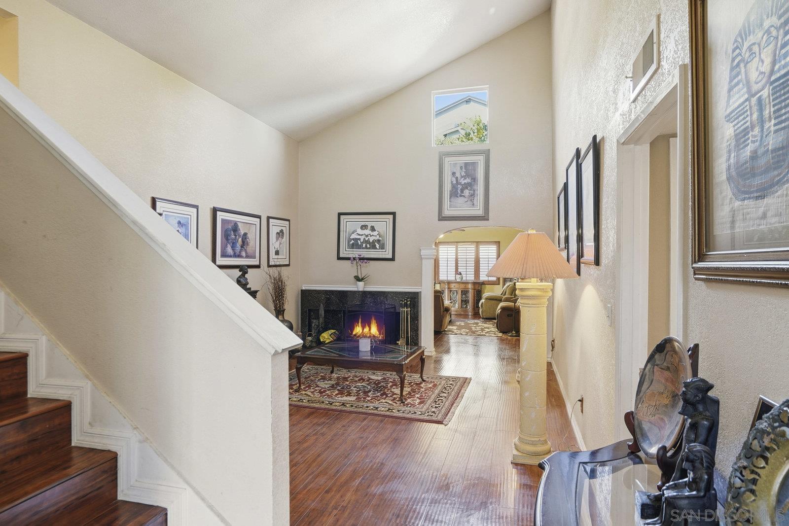 Detail Gallery Image 18 of 33 For 224  Tarango Place, Spring Valley,  CA 91977 - 4 Beds | 3 Baths