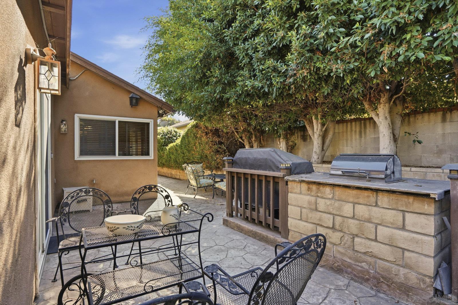 Detail Gallery Image 22 of 33 For 224  Tarango Place, Spring Valley,  CA 91977 - 4 Beds | 3 Baths