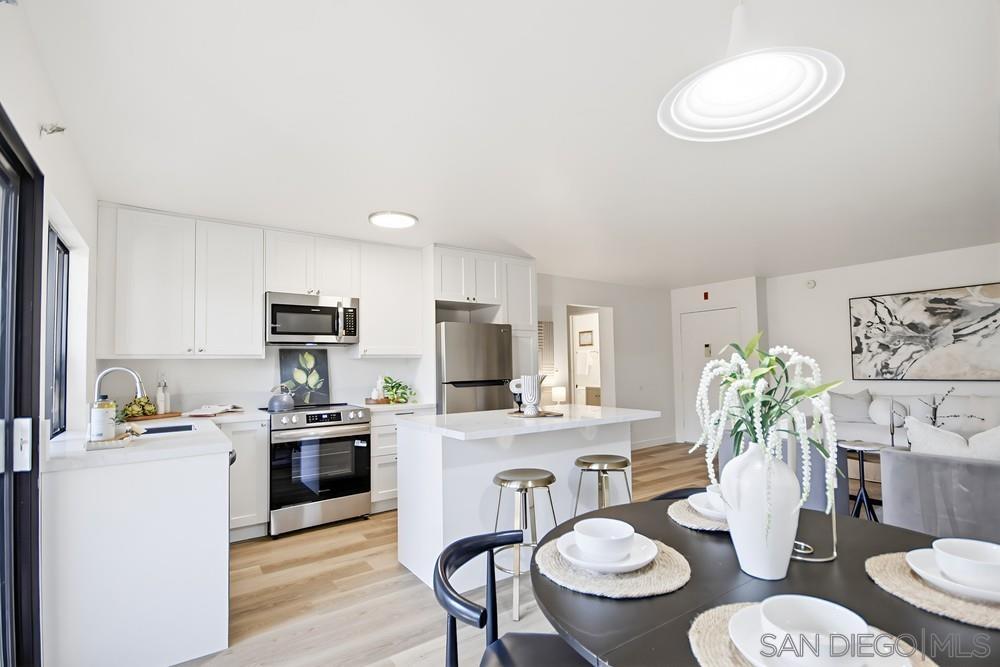 Detail Gallery Image 20 of 40 For 7858  Cowles Mountain Ct  #D7,  San Diego,  CA 92119 - 1 Beds | 1 Baths