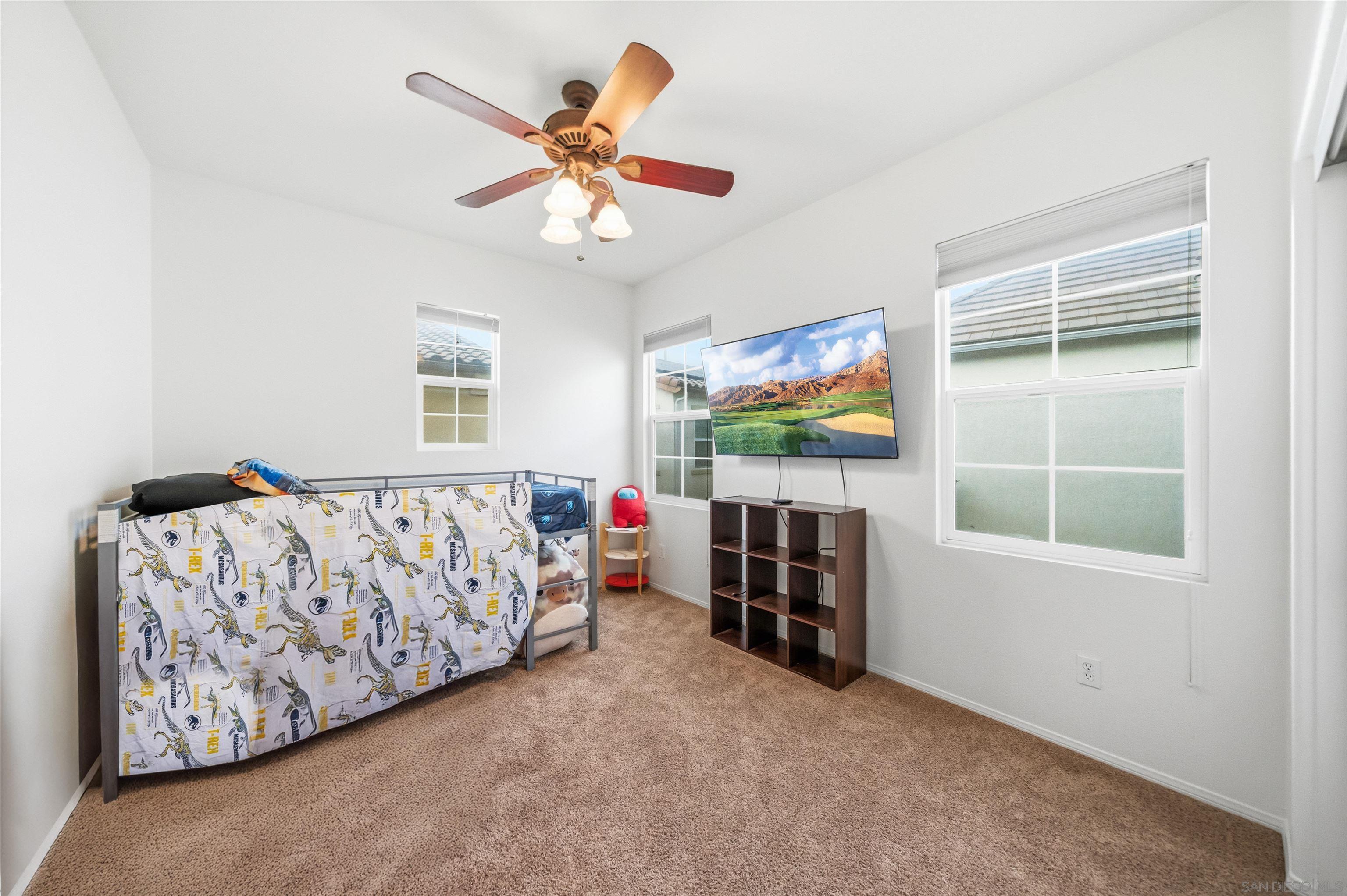 Detail Gallery Image 10 of 23 For 31889  Red Pine Way, Temecula,  CA 92592 - 3 Beds | 2/1 Baths
