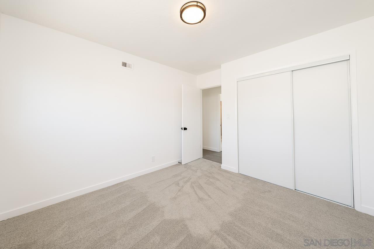 Detail Gallery Image 21 of 28 For 2472  Calle Tortuosa, San Diego,  CA 92139 - 3 Beds | 2 Baths