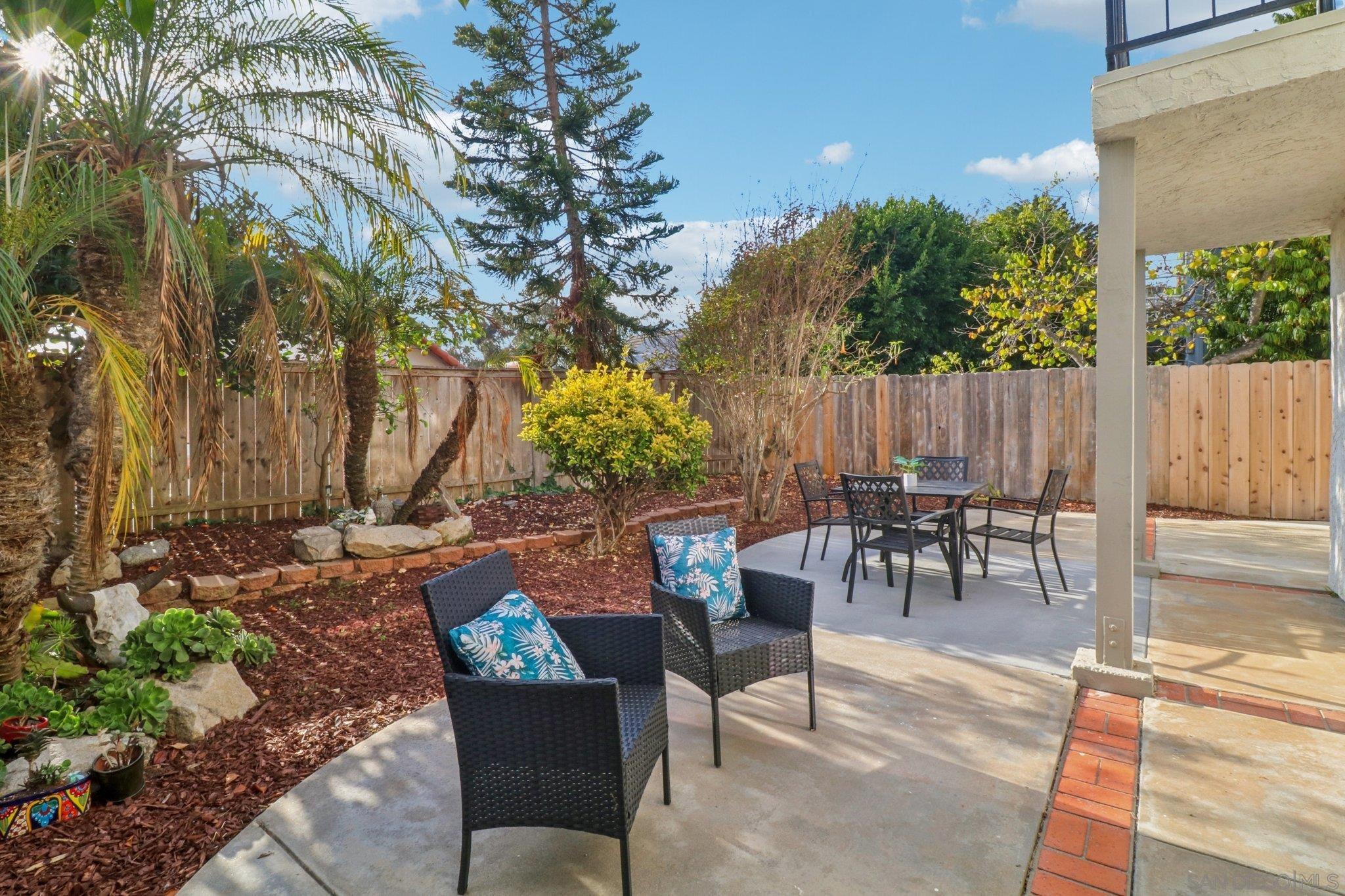 Detail Gallery Image 29 of 46 For 2829  Forest View Way, Carlsbad,  CA 92008 - 3 Beds | 2/1 Baths