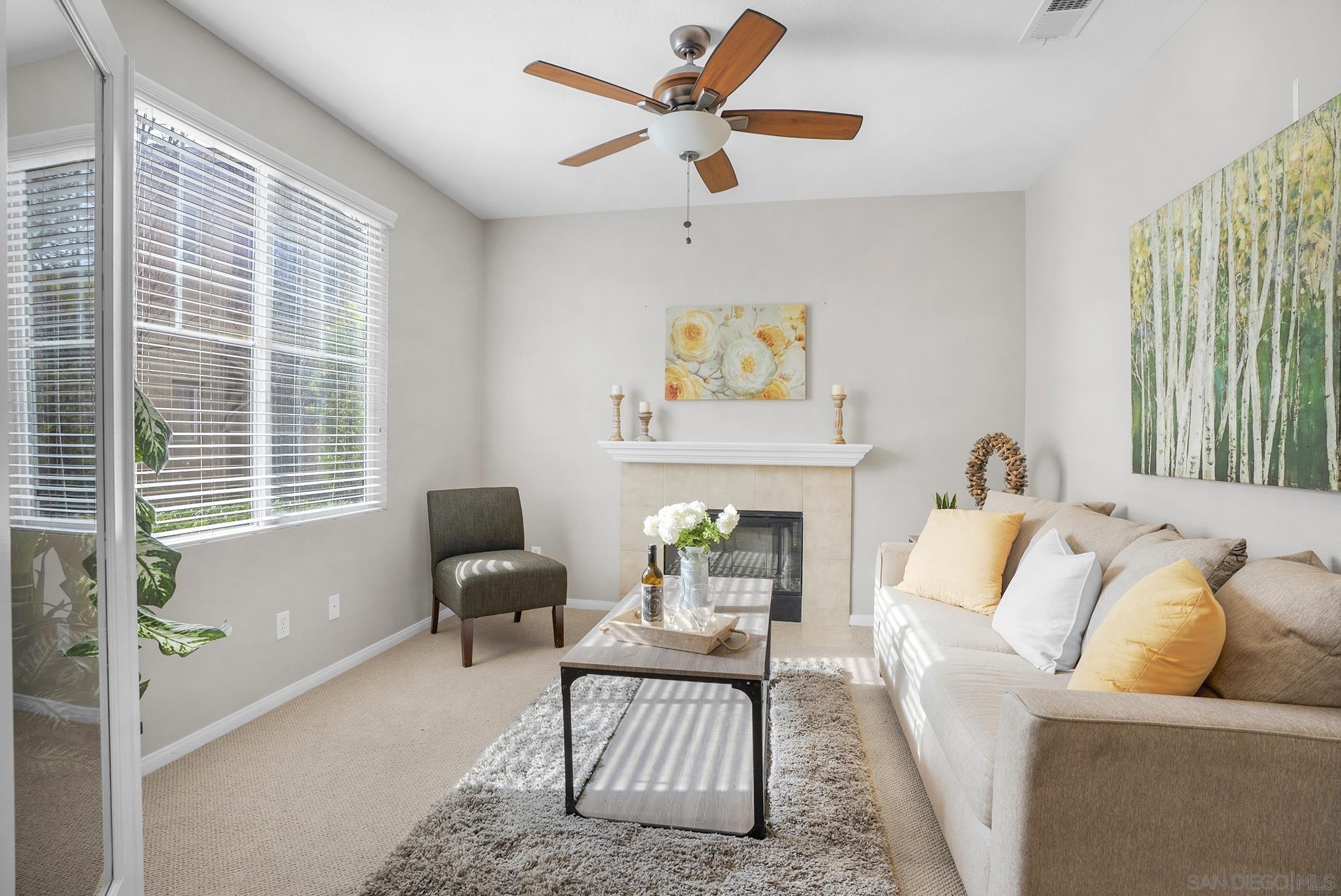 Detail Gallery Image 14 of 73 For 1670  Grasshopper Ln, Chula Vista,  CA 91915 - 4 Beds | 3 Baths